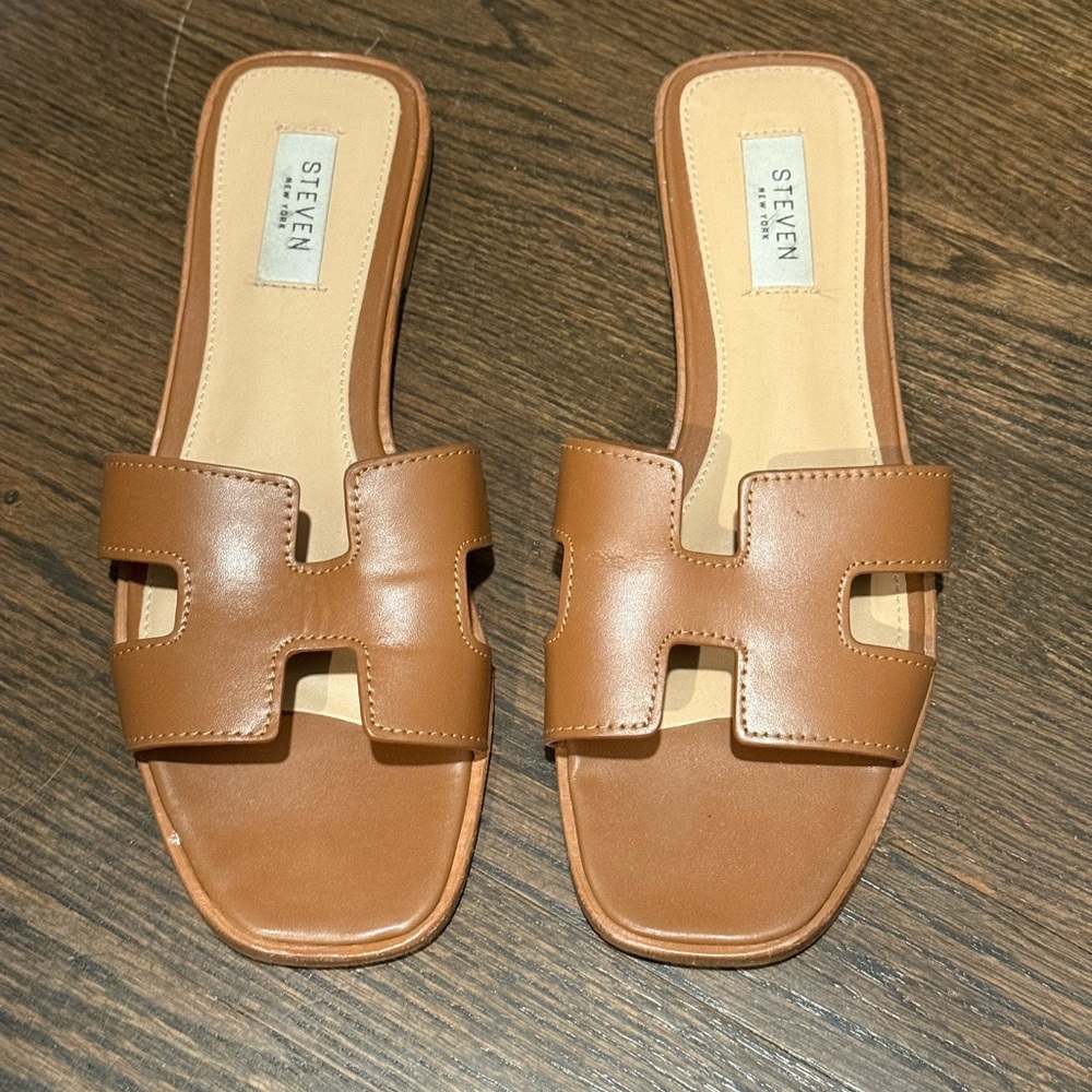 STEVE MADDEN HADYN COGNAC SANDAL